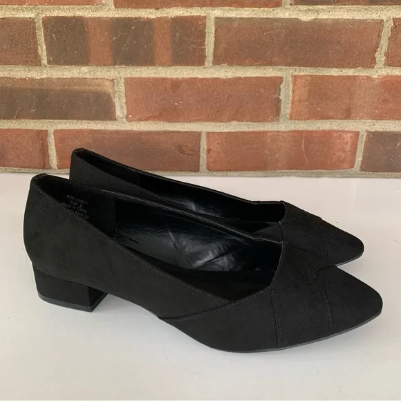 Journee Collection Womens Justine Black Slip On Block Heel Loafers Size US 9 M - Picture 1 of 9